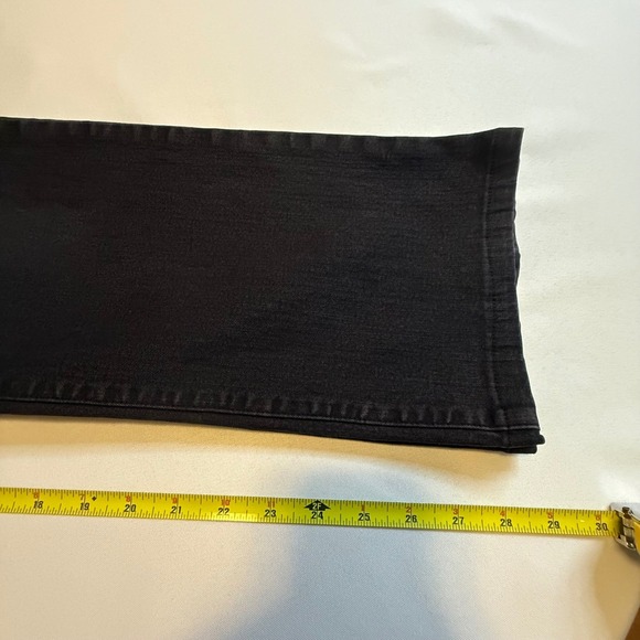 Not Your Daughters Jeans Womens Sz 6 Black Lift Tuck Straight Leg Jeans Trendy # - Picture 9 of 11
